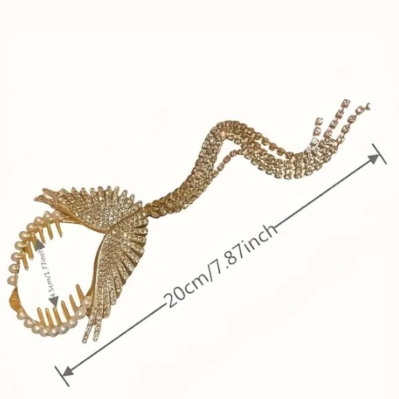 ANGEL WINGS BUN CLIP WITH TASSELS in Gold - Picture 3 of 3